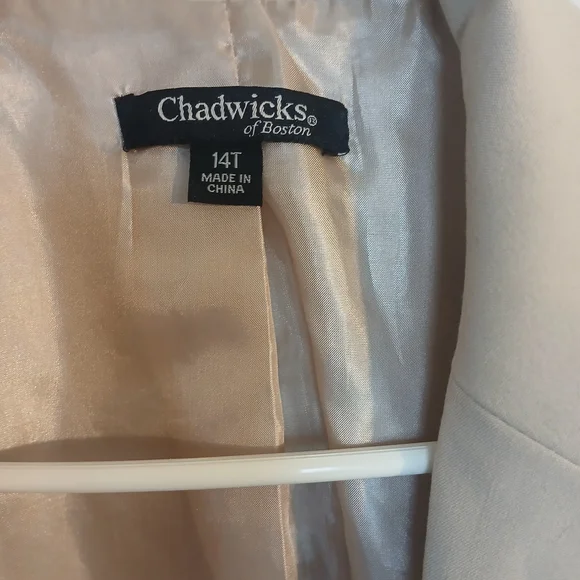 Women's Cream Blazer - Picture 3 of 8